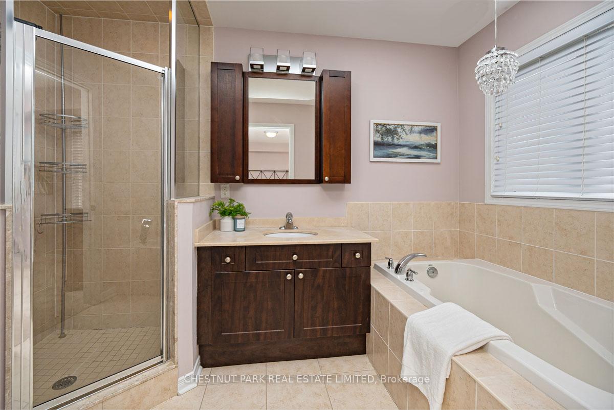 Photo 14 of 66 Chapman Court, Aurora, Aurora Grove — HOMEH