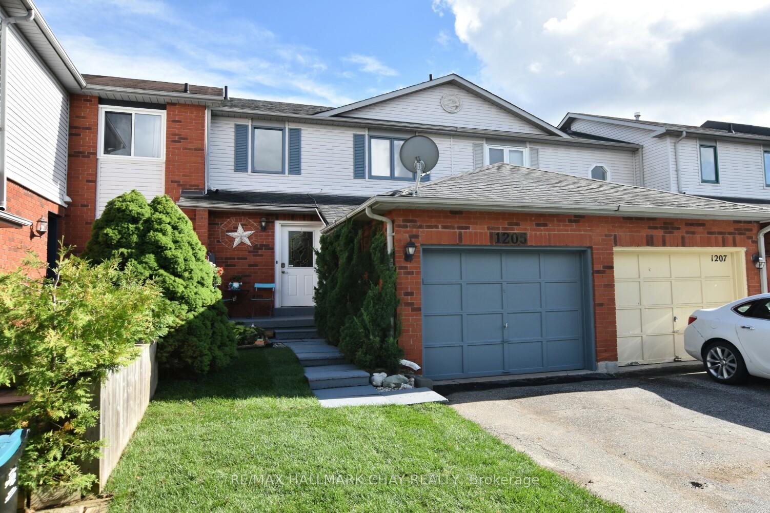 Photo 1 of 1205 Hill Street, Innisfil, Alcona — HOMEH