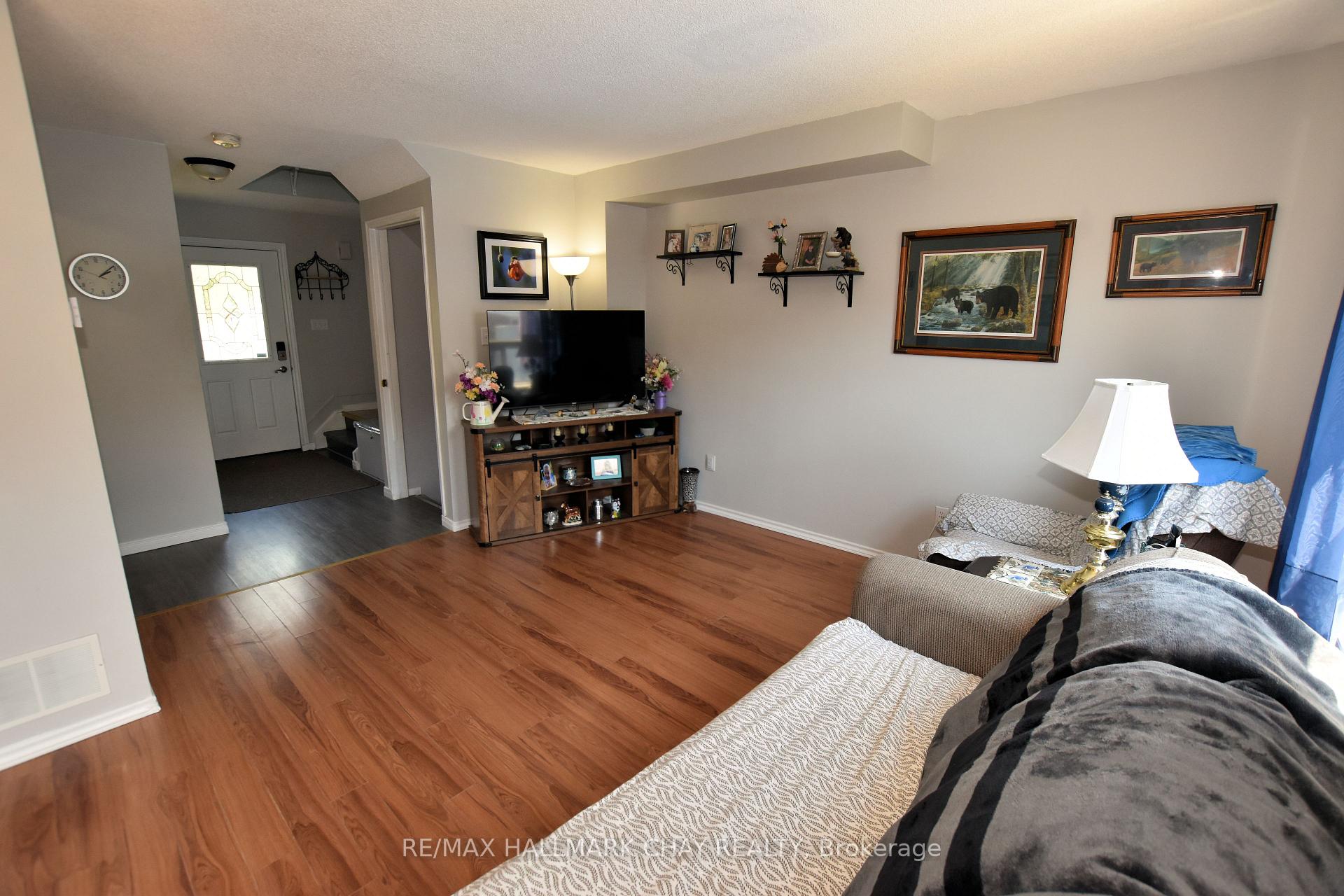 Photo 11 of 1205 Hill Street, Innisfil, Alcona — HOMEH