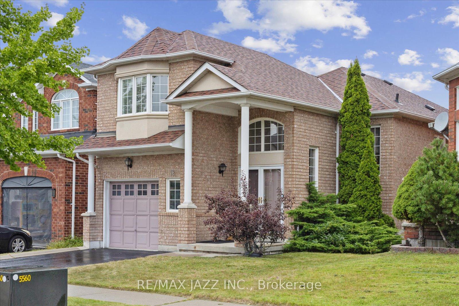 Photo 1 of 12 Lacroix Court, Whitby, Taunton North — HOMEH