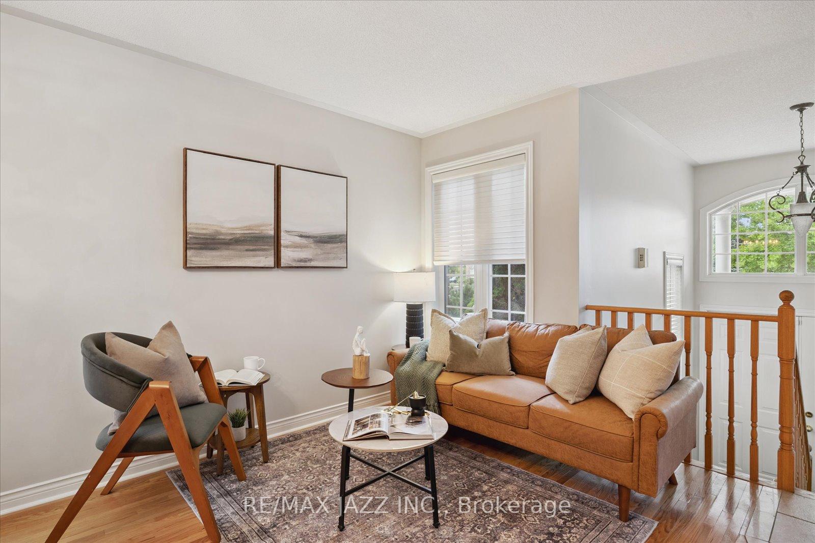 Photo 37 of 12 Lacroix Court, Whitby, Taunton North — HOMEH