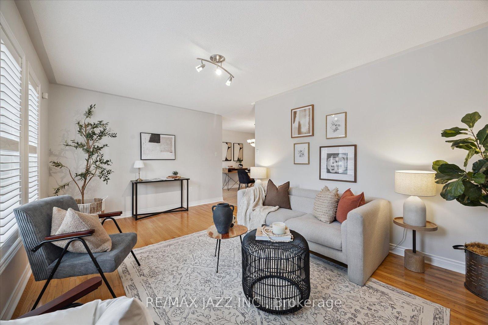 Photo 27 of 12 Lacroix Court, Whitby, Taunton North — HOMEH