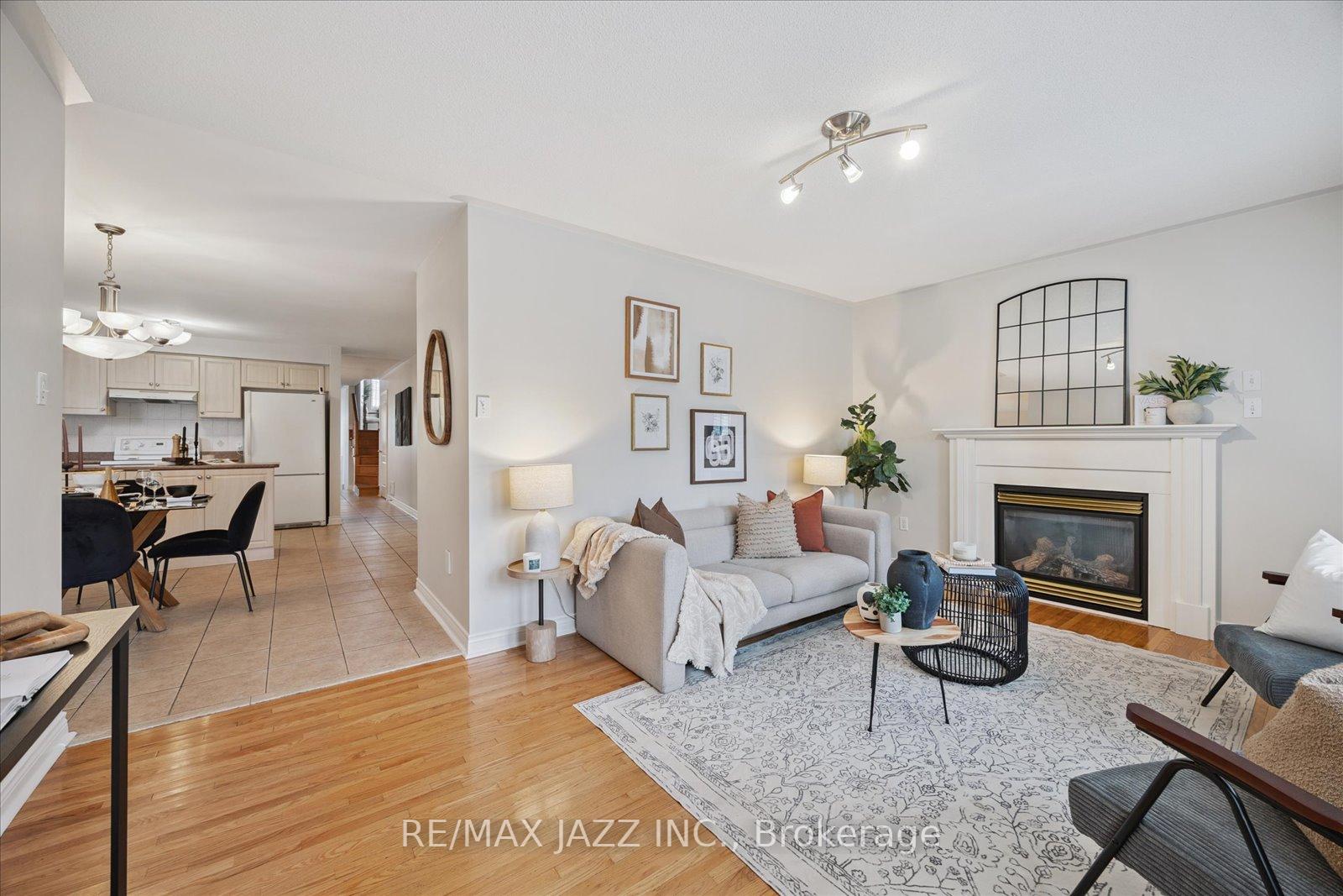 Photo 28 of 12 Lacroix Court, Whitby, Taunton North — HOMEH