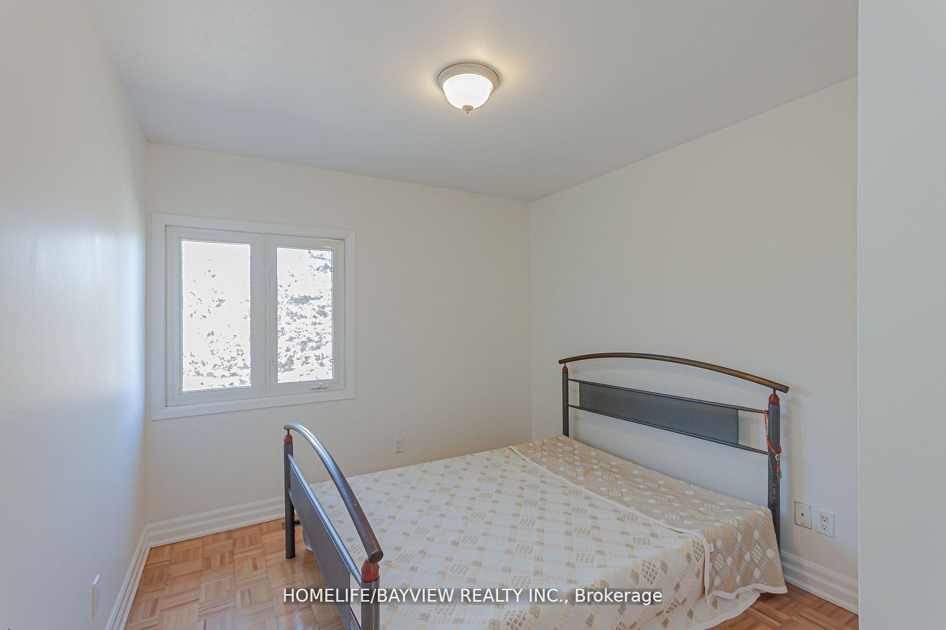 Photo 13 of 49 Hilltop Court, Caledon, Bolton West — HOMEH