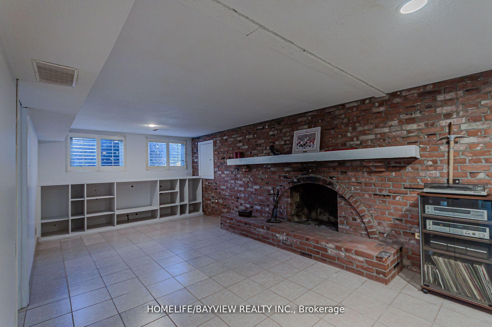 Photo 24 of 49 Hilltop Court, Caledon, Bolton West — HOMEH