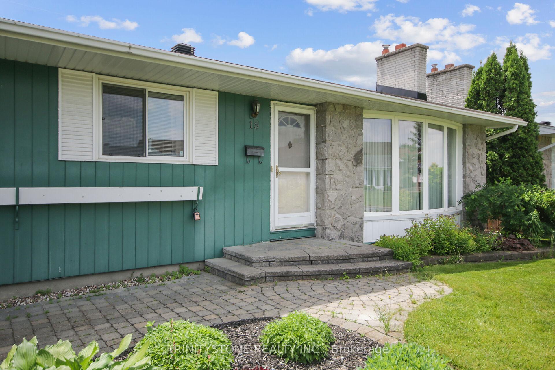 Photo 1 of 18 charing Road, Ottawa, Craig Henry/Woodvale — HOMEH