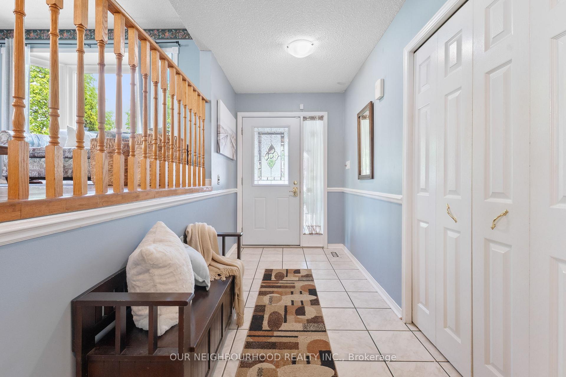 Photo 4 of 8 Bruntsfield Street, Clarington, Courtice — HOMEH