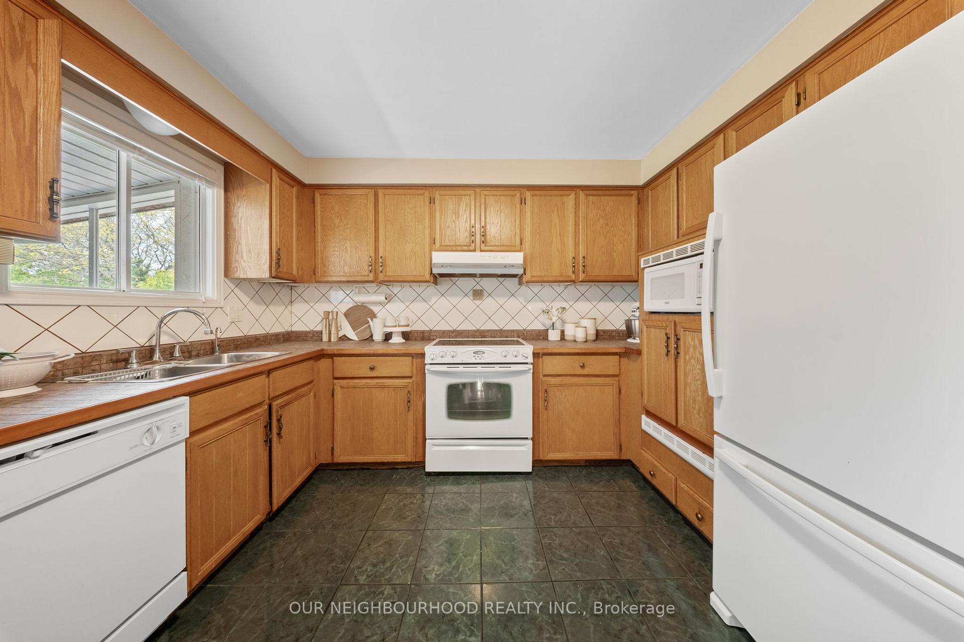 Photo 20 of 8 Bruntsfield Street, Clarington, Courtice — HOMEH