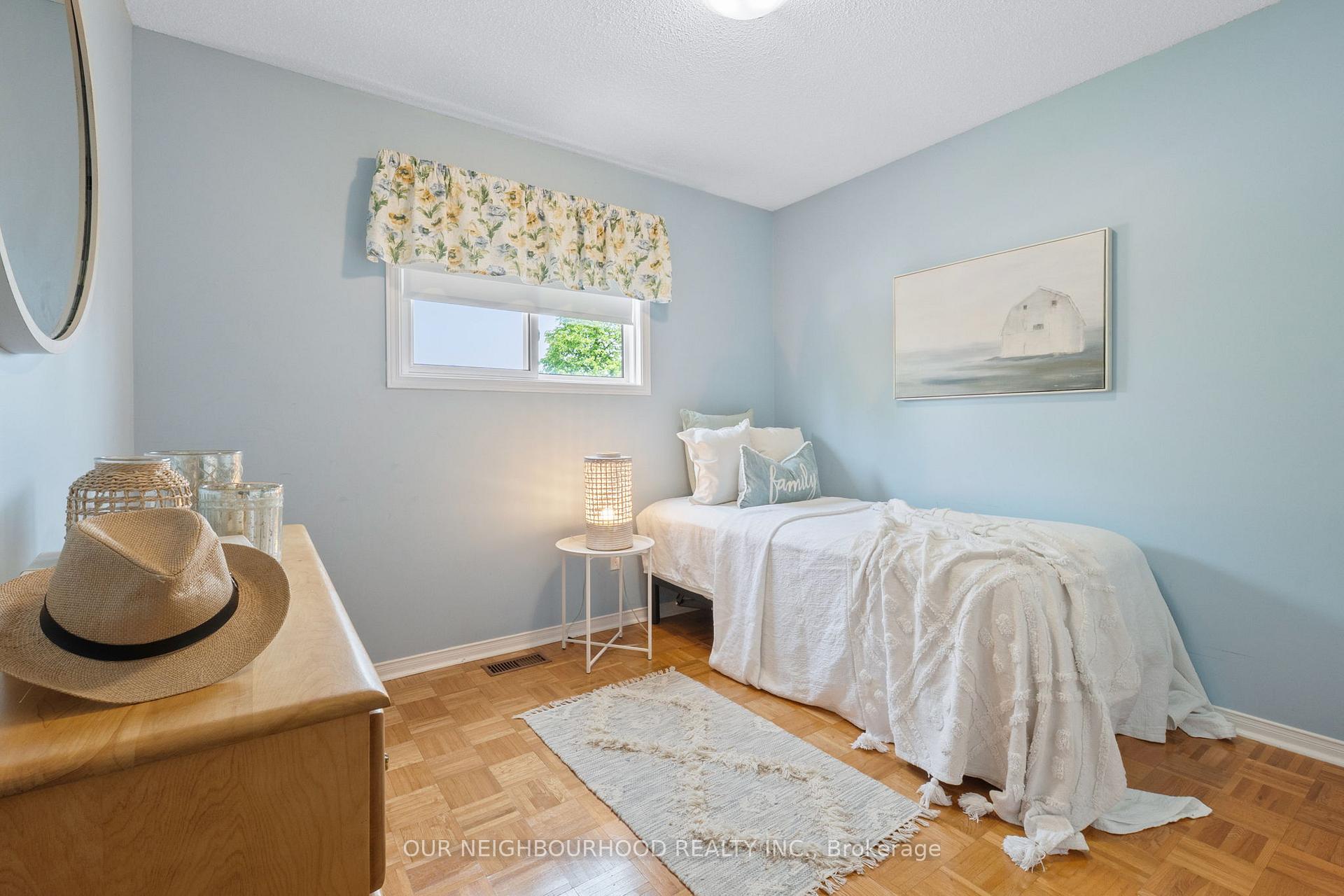 Photo 12 of 8 Bruntsfield Street, Clarington, Courtice — HOMEH