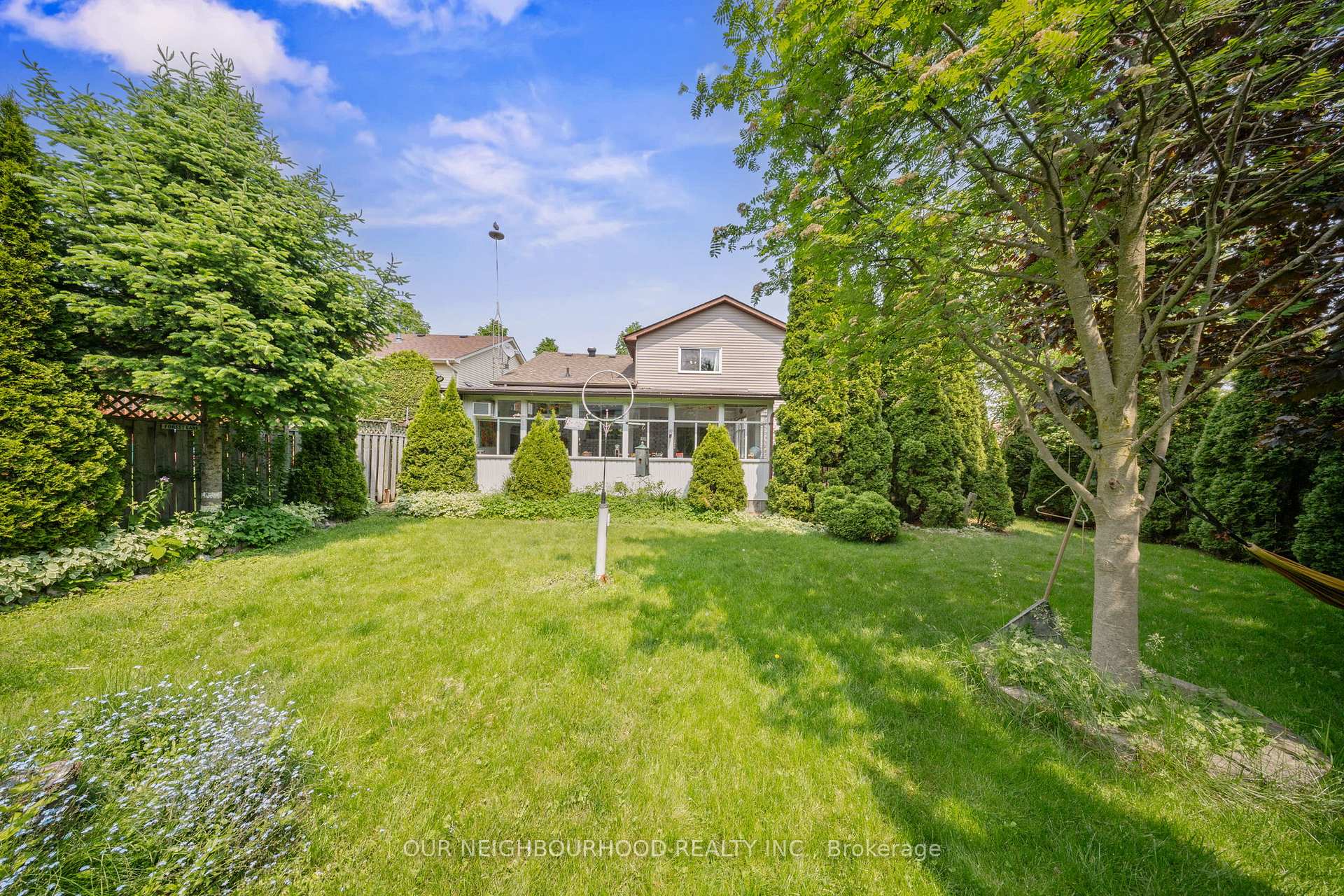 Photo 26 of 8 Bruntsfield Street, Clarington, Courtice — HOMEH