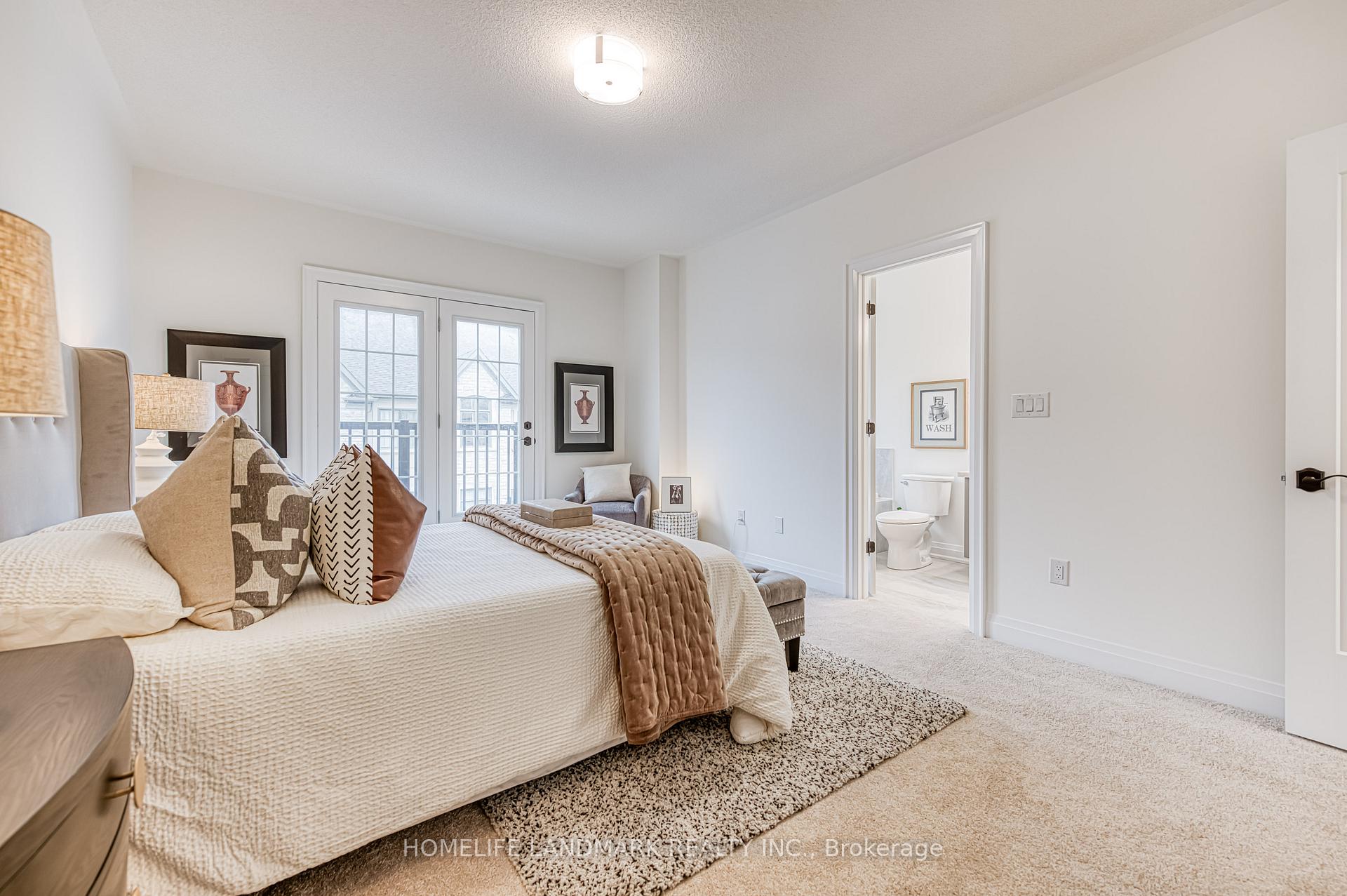 Photo 2 of 5 Silvermills Lane, Markham, Angus Glen — HOMEH