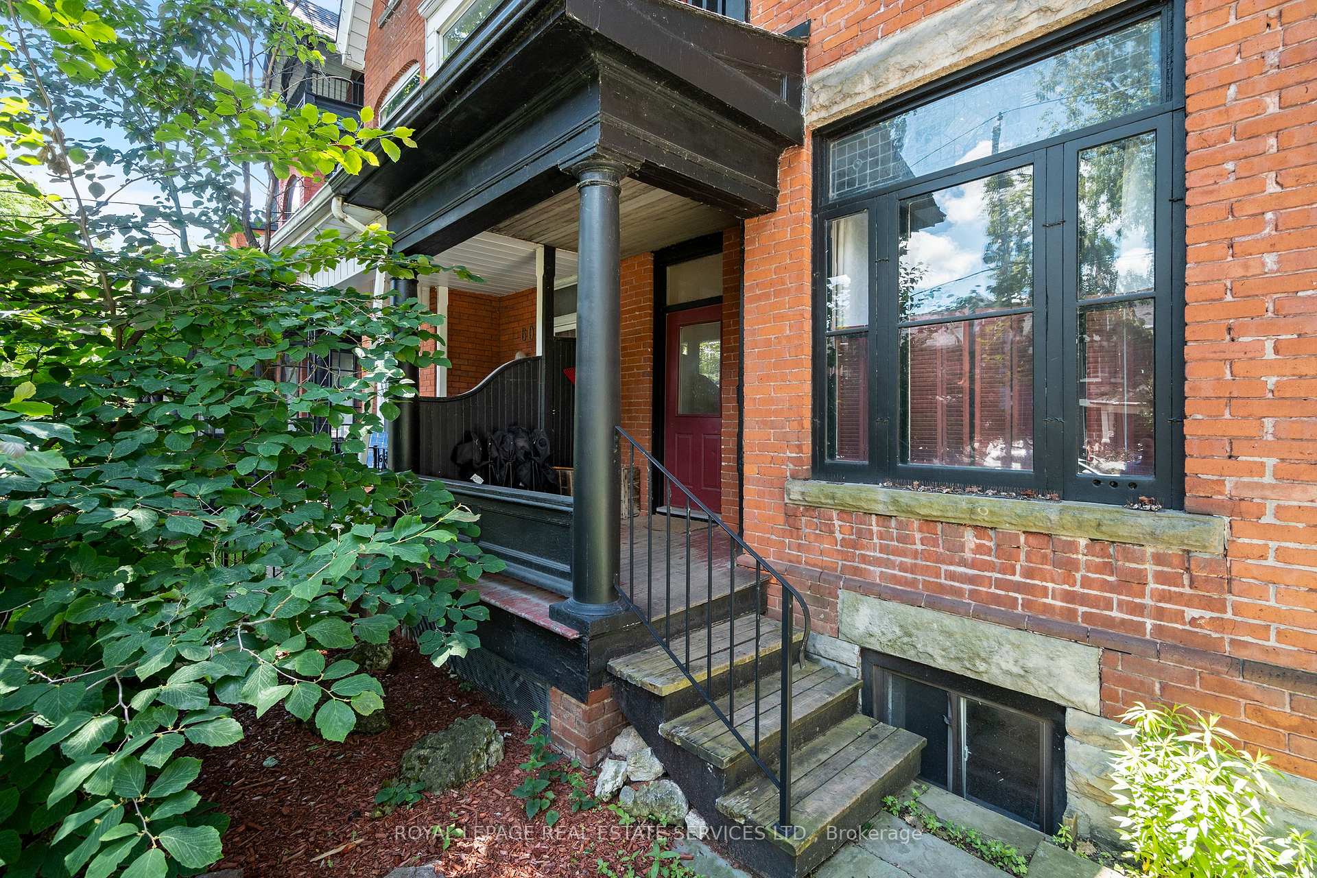 Photo 17 of 62 Lakeview Avenue, Toronto, Trinity-Bellwoods — HOMEH