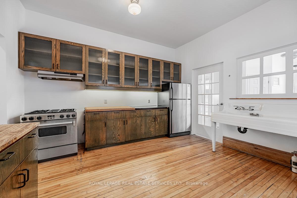 Photo 31 of 62 Lakeview Avenue, Toronto, Trinity-Bellwoods — HOMEH