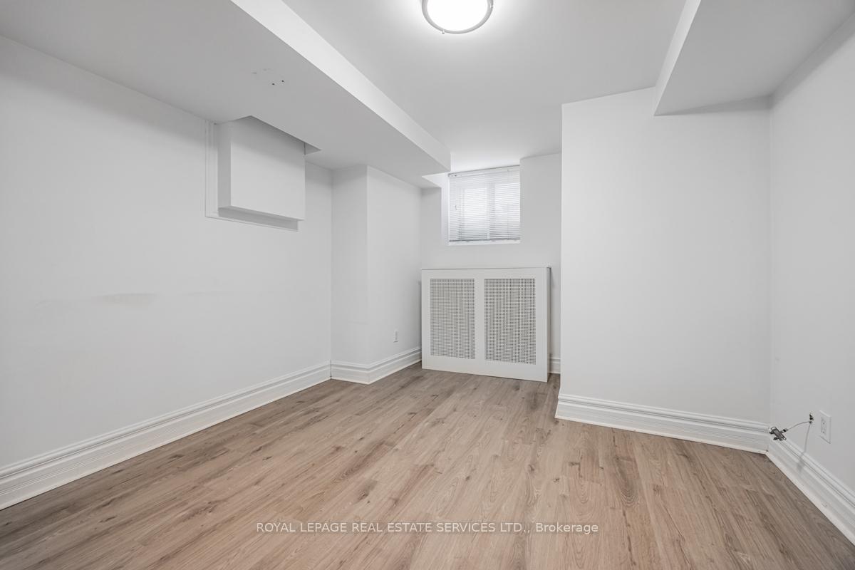 Photo 18 of 62 Lakeview Avenue, Toronto, Trinity-Bellwoods — HOMEH