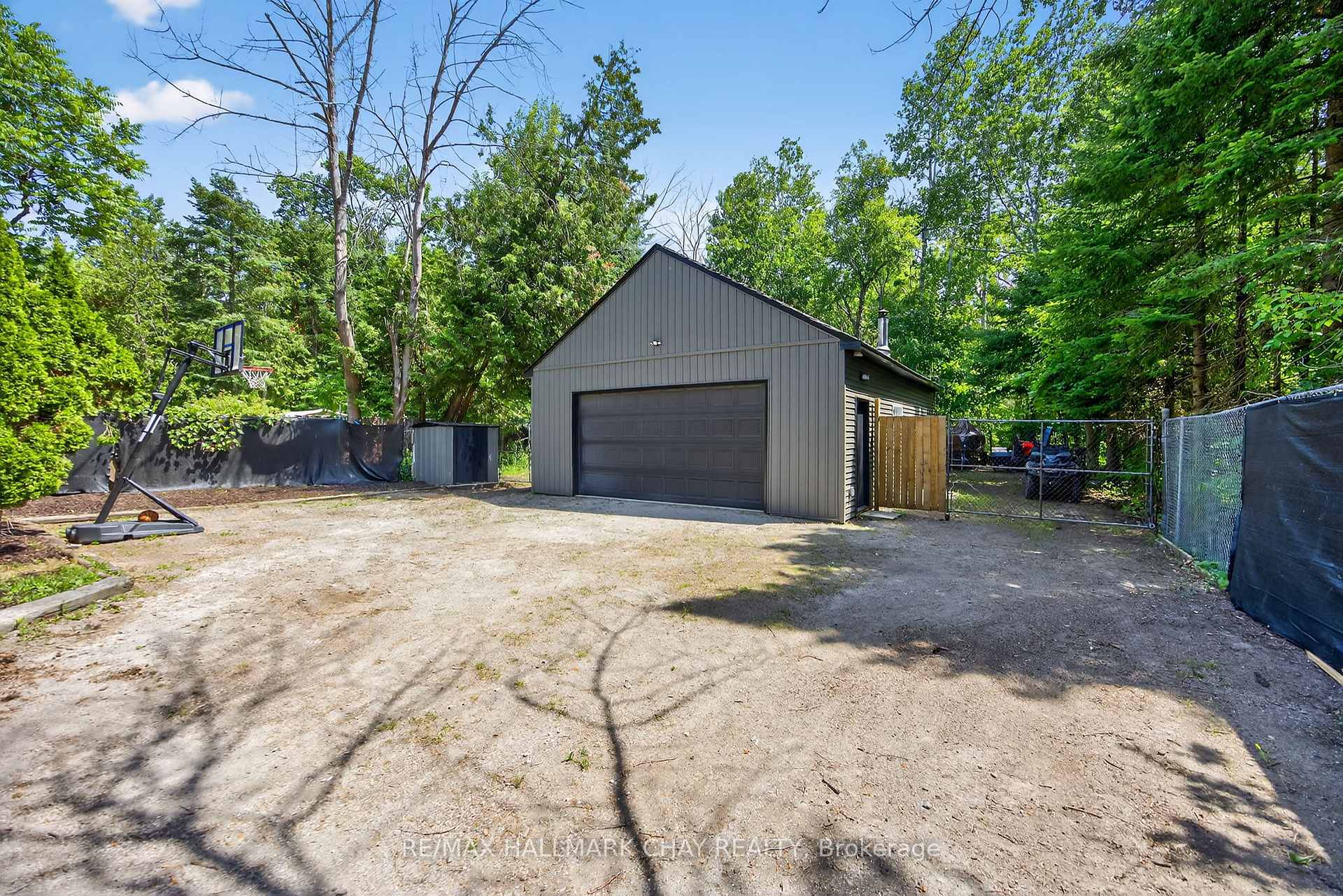 Photo 4 of 3221 Oak Street, Innisfil, Rural Innisfil — HOMEH