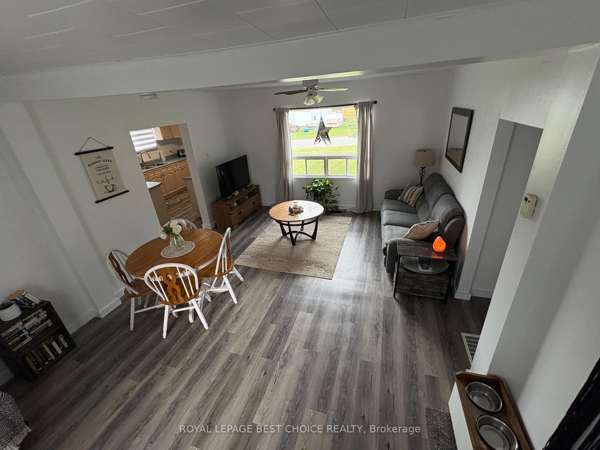 Photo 6 of 133 Carter Boulevard, Temiskaming Shores, Haileybury — HOMEH