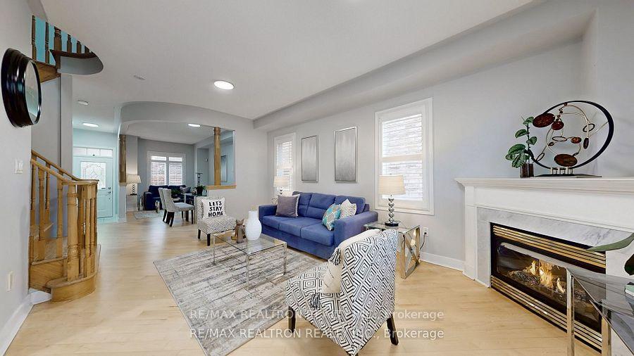 Photo 2 of 115 Park Place Drive, Markham, Greensborough — HOMEH