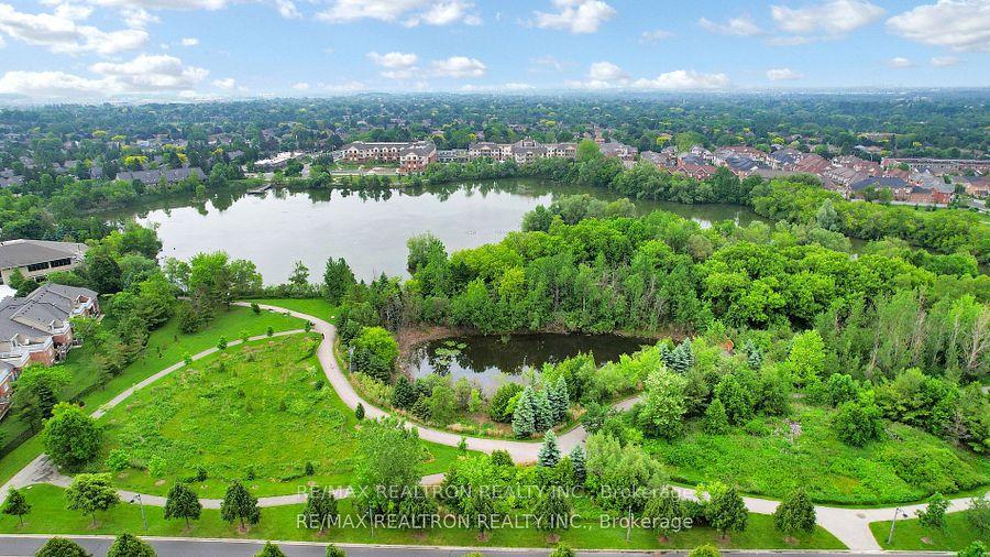 Photo 5 of 115 Park Place Drive, Markham, Greensborough — HOMEH