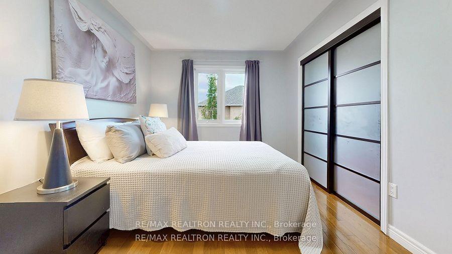 Photo 18 of 115 Park Place Drive, Markham, Greensborough — HOMEH