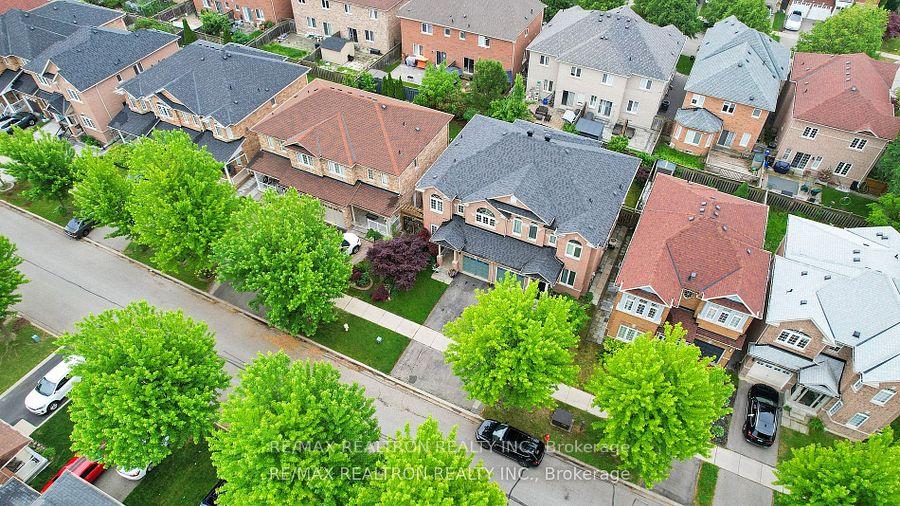 Photo 20 of 115 Park Place Drive, Markham, Greensborough — HOMEH