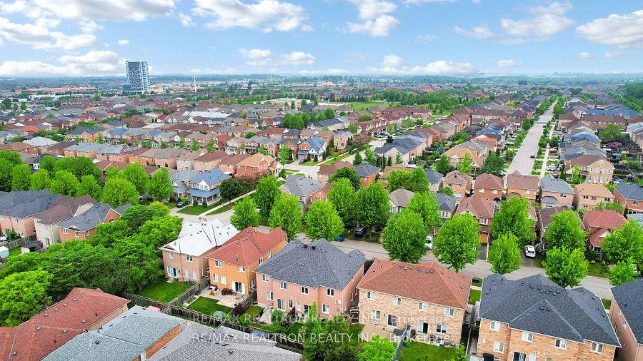 Photo 24 of 115 Park Place Drive, Markham, Greensborough — HOMEH