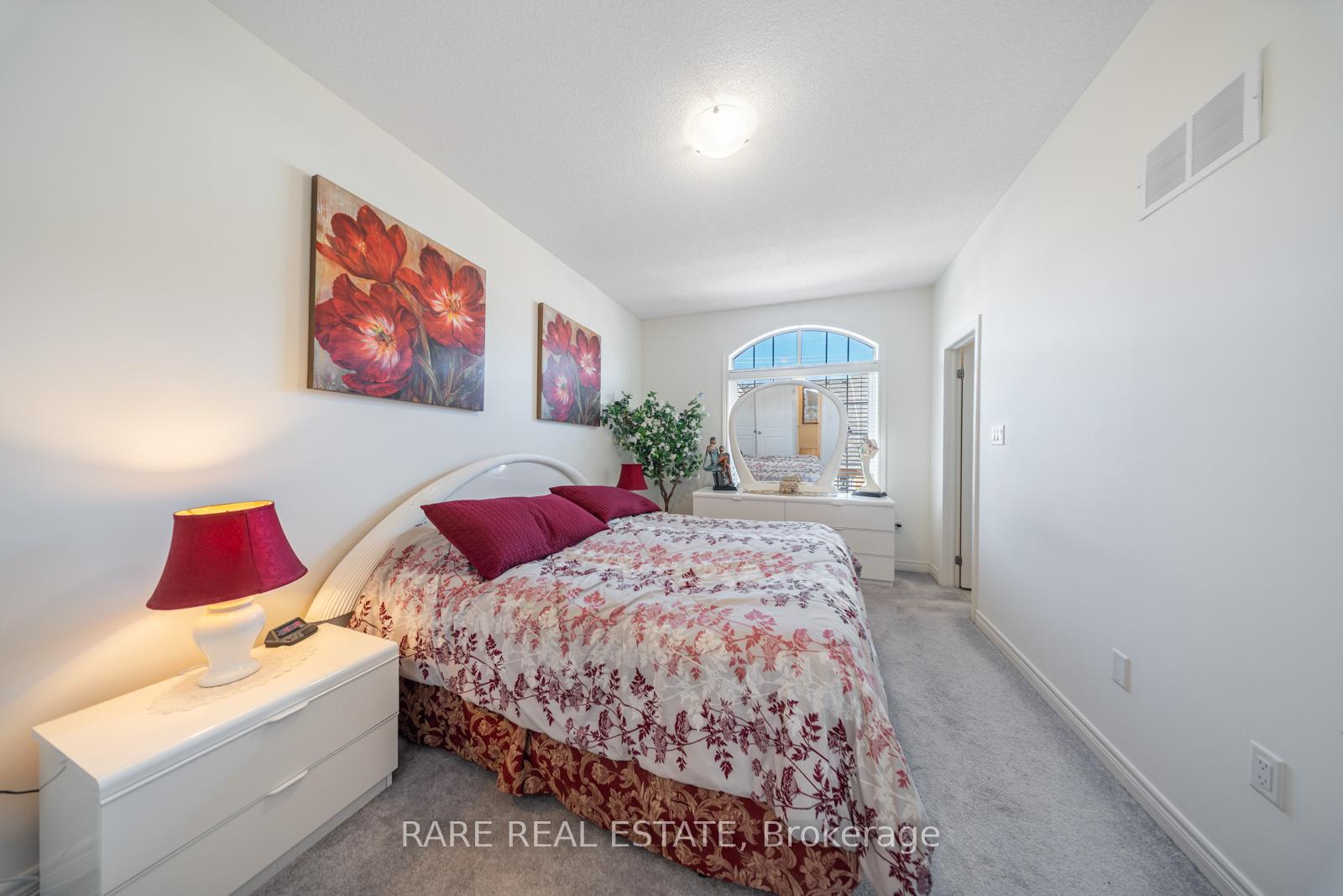 Photo 20 of 91 Fruitvale Circle, Brampton, Northwest Brampton — HOMEH