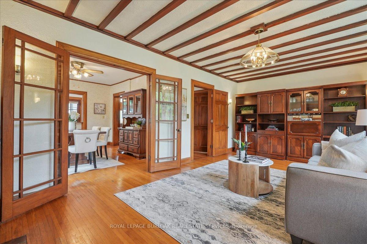 Photo 10 of 6 Parkview Row, Hamilton, Dundas — HOMEH
