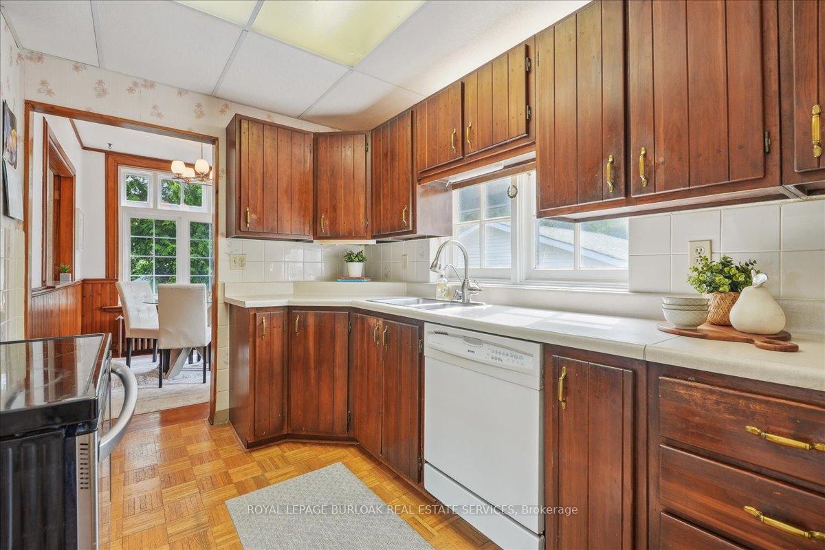 Photo 7 of 6 Parkview Row, Hamilton, Dundas — HOMEH