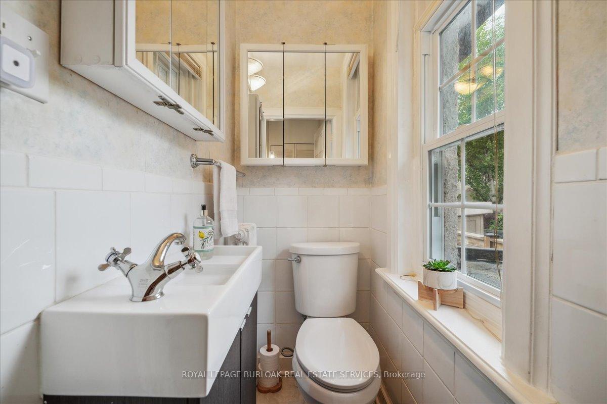 Photo 15 of 6 Parkview Row, Hamilton, Dundas — HOMEH