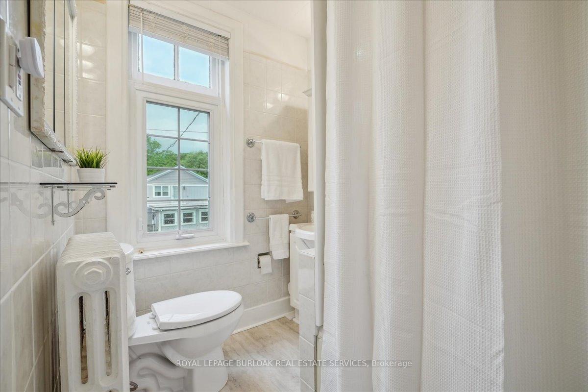 Photo 20 of 6 Parkview Row, Hamilton, Dundas — HOMEH