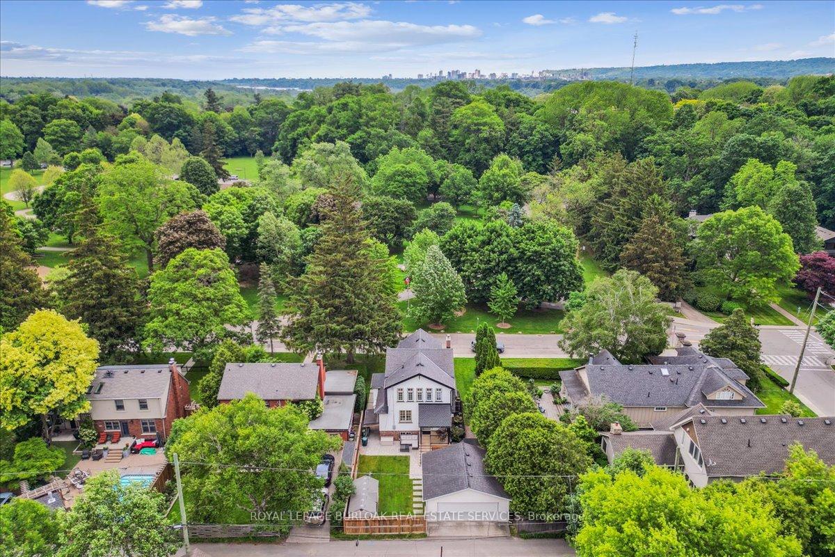 Photo 38 of 6 Parkview Row, Hamilton, Dundas — HOMEH