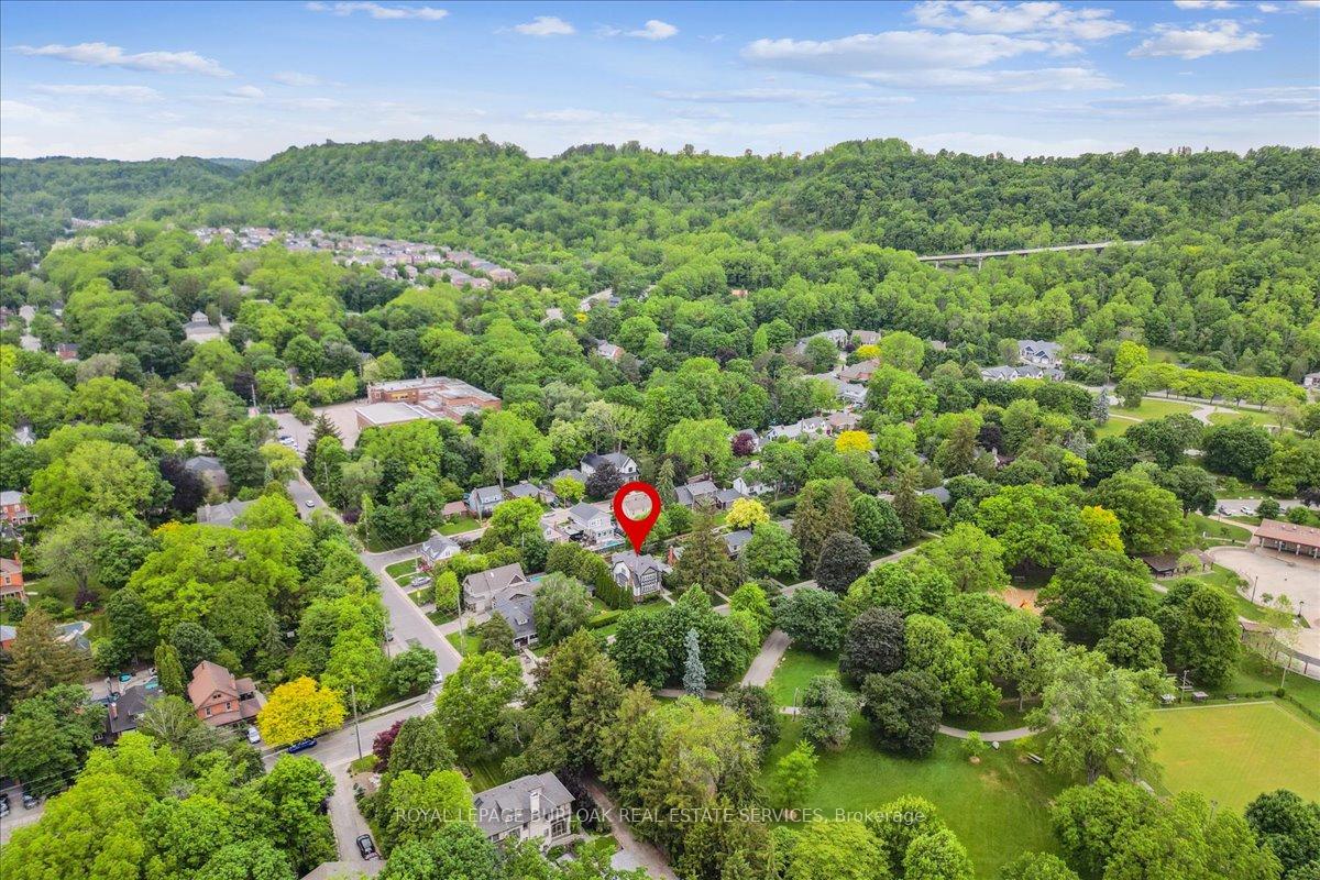 Photo 43 of 6 Parkview Row, Hamilton, Dundas — HOMEH