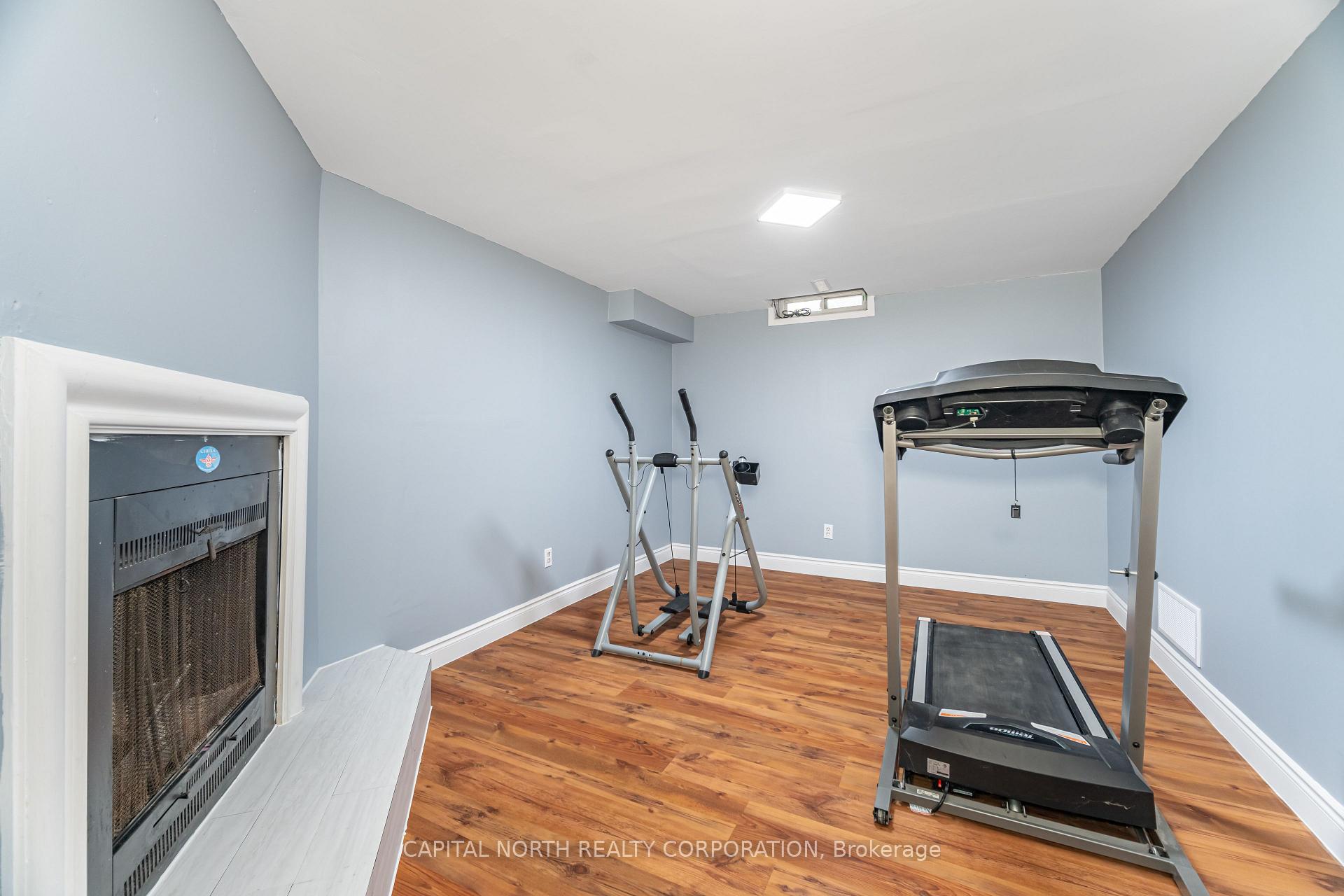 Photo 14 of 282 Royal Salisbury Way, Brampton, Madoc — HOMEH