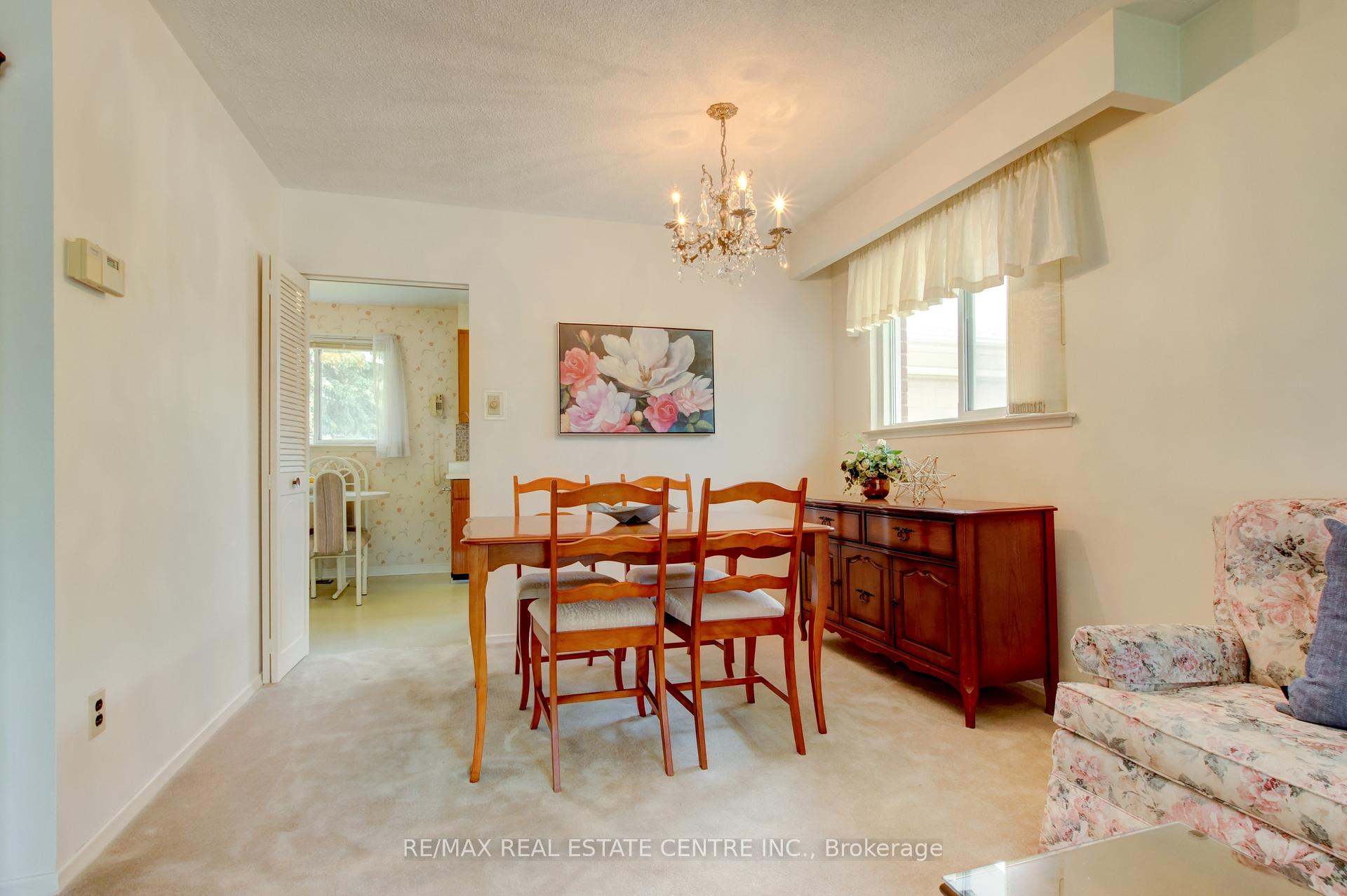 Photo 29 of 22 Belfountain Court, Brampton, Brampton East — HOMEH