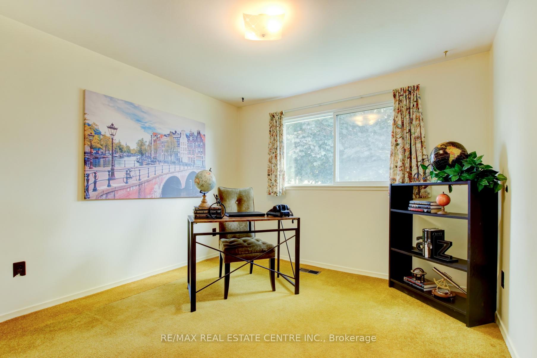 Photo 12 of 22 Belfountain Court, Brampton, Brampton East — HOMEH