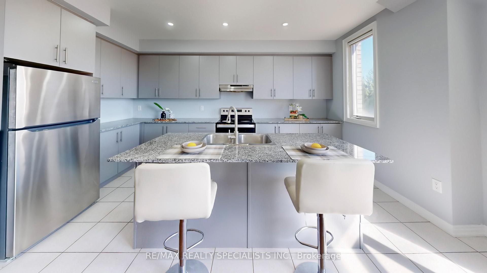 Photo 22 of 6 Queenpost Drive, Brampton, Credit Valley — HOMEH