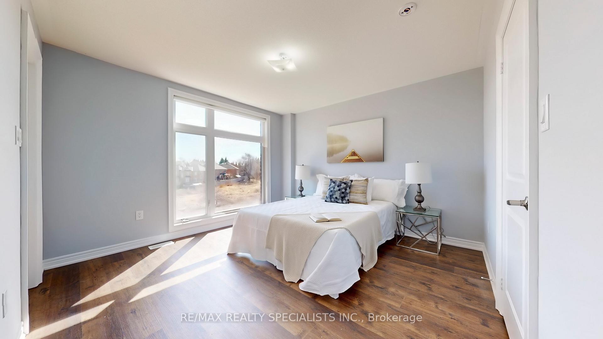 Photo 10 of 6 Queenpost Drive, Brampton, Credit Valley — HOMEH