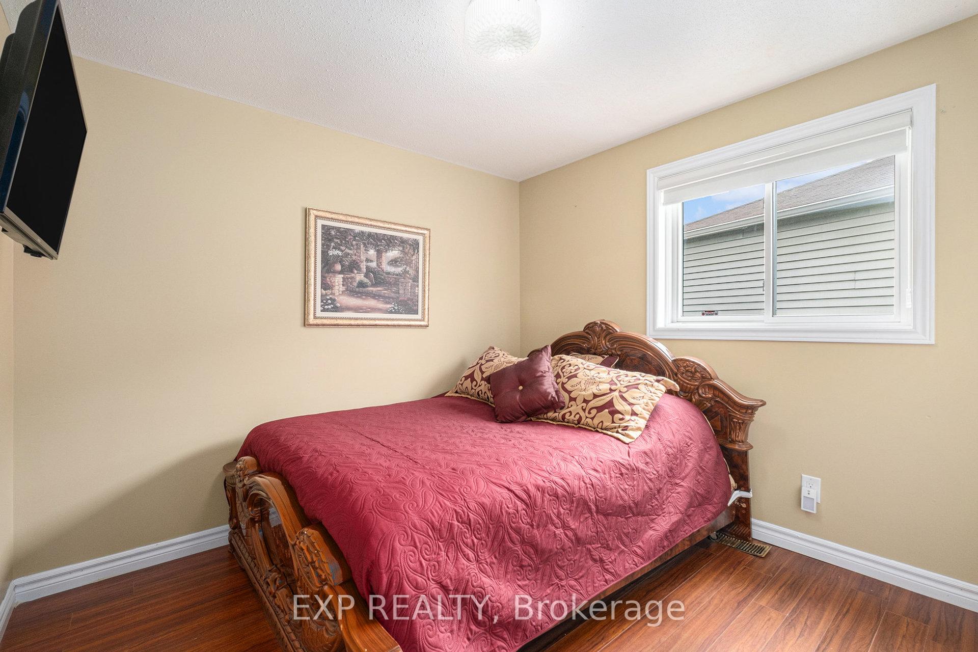 Photo 26 of 58 Raj Terrace, Ottawa, Hunt Club Park — HOMEH