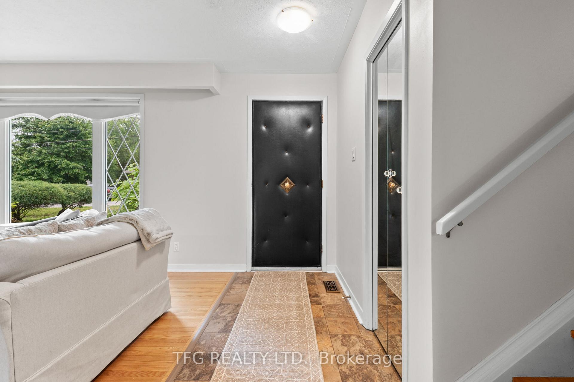 Photo 2 of 1005 Everton Road, Midland — HOMEH