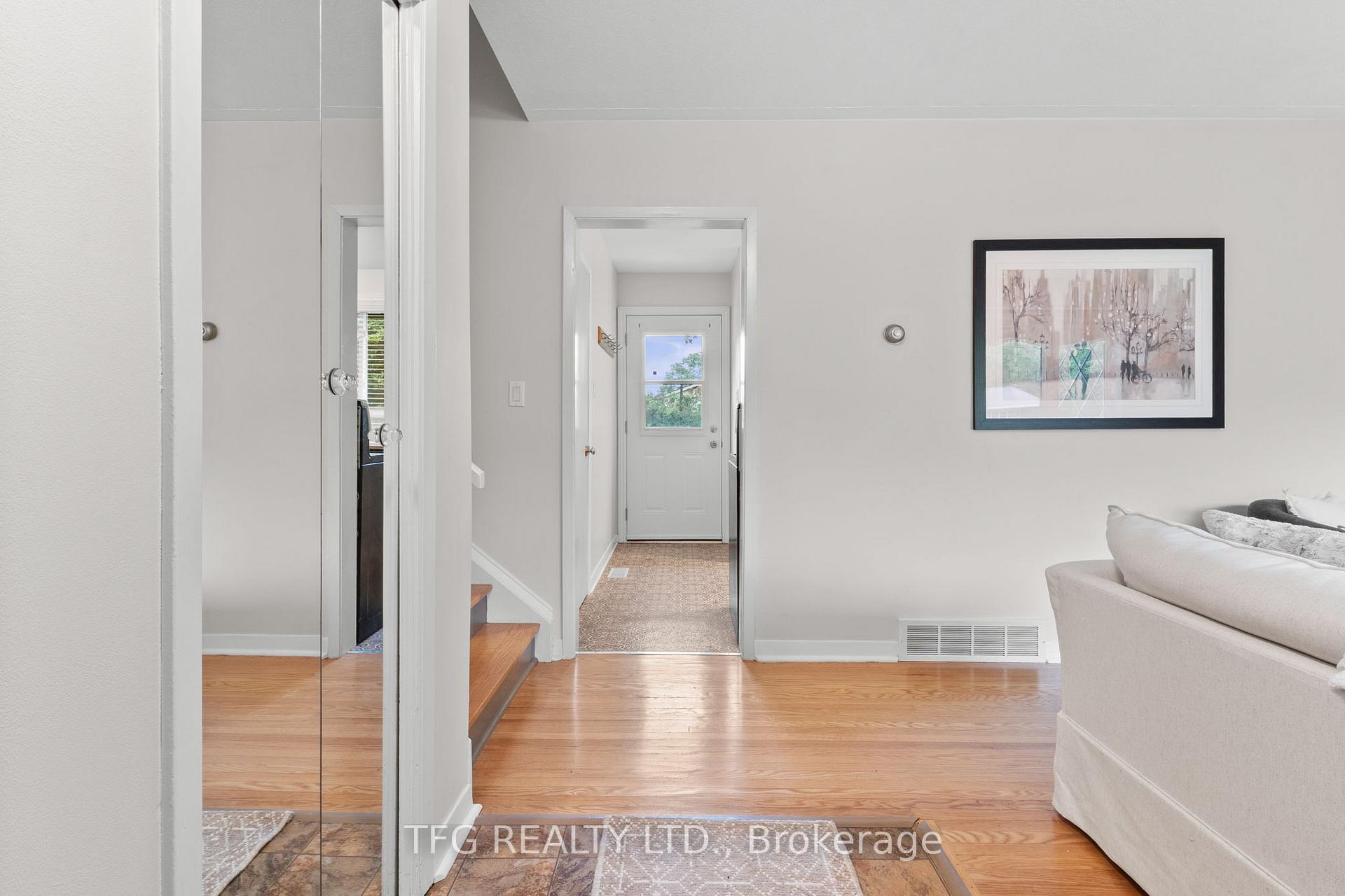 Photo 6 of 1005 Everton Road, Midland — HOMEH