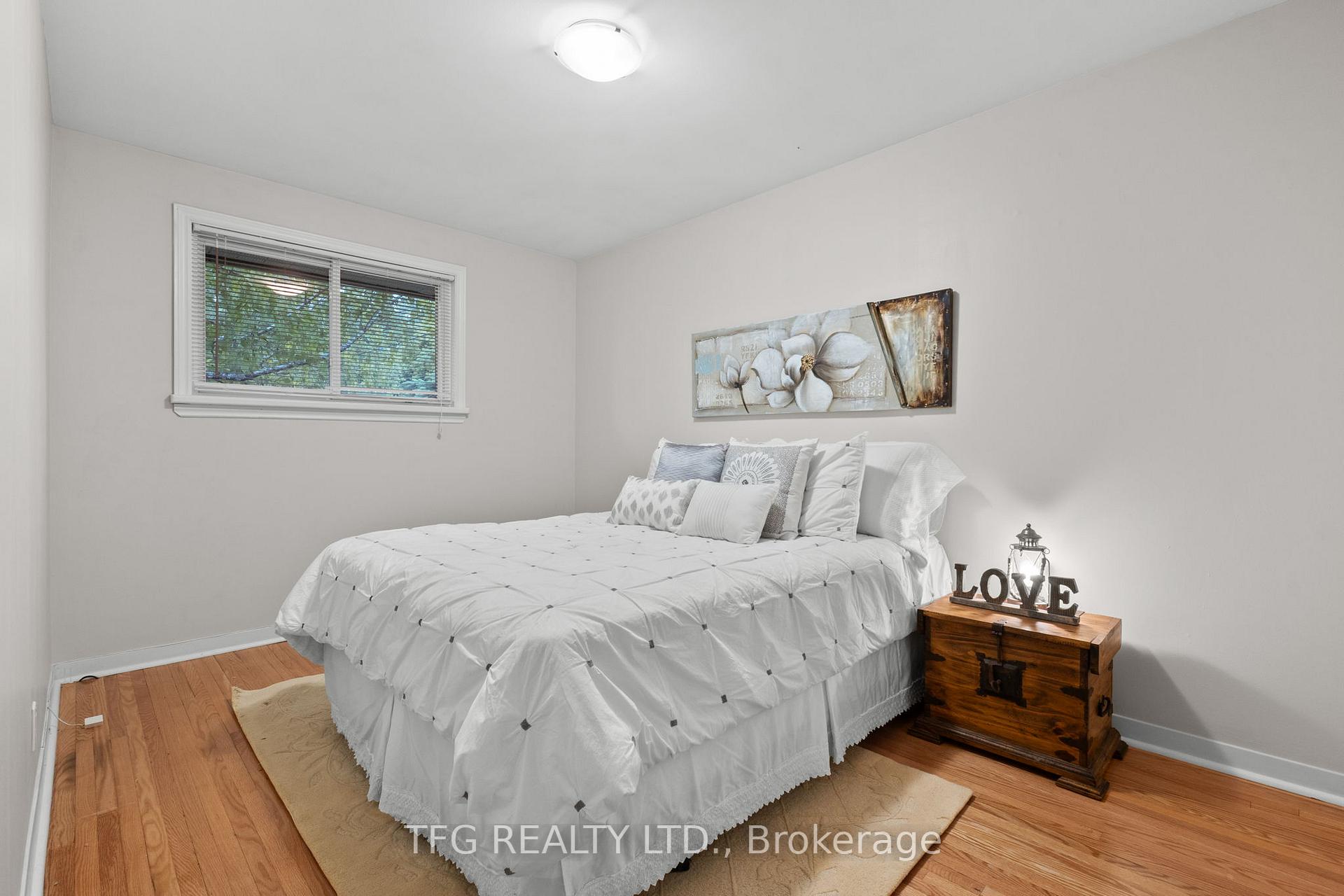 Photo 21 of 1005 Everton Road, Midland — HOMEH