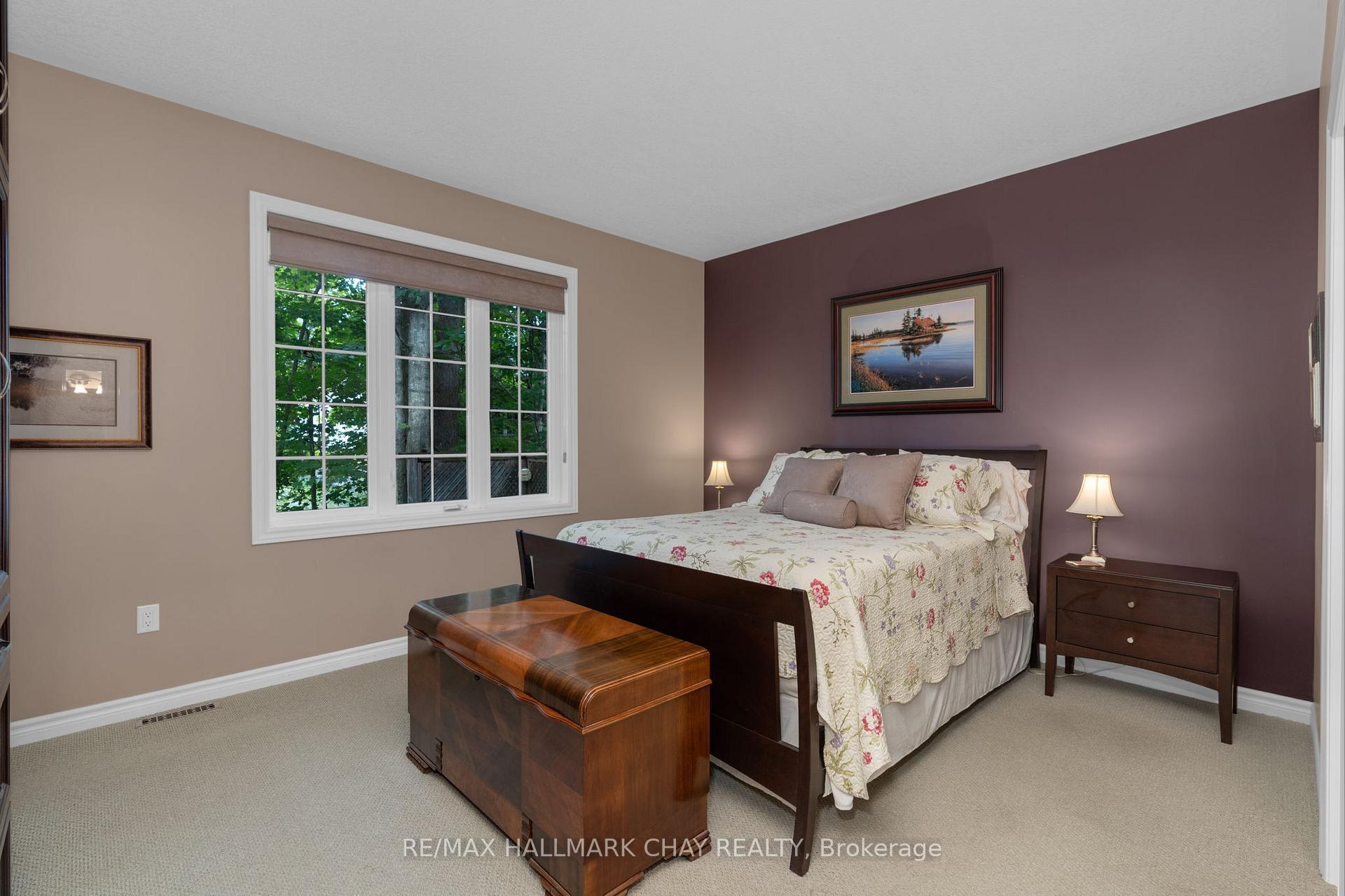 Photo 10 of 15 Oakmont Avenue, Oro-Medonte, Horseshoe Valley — HOMEH