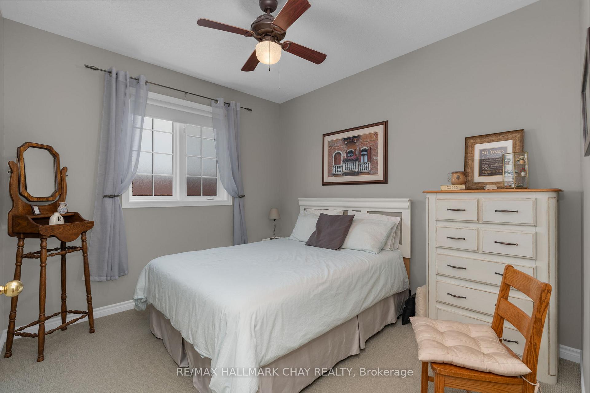 Photo 16 of 15 Oakmont Avenue, Oro-Medonte, Horseshoe Valley — HOMEH