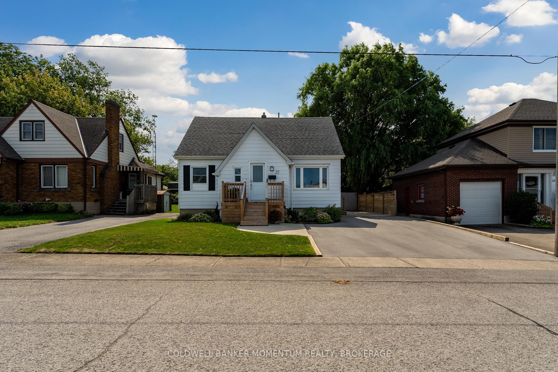 Photo 26 of 22 Fairburn Avenue, St. Catharines, Burleigh Hill — HOMEH