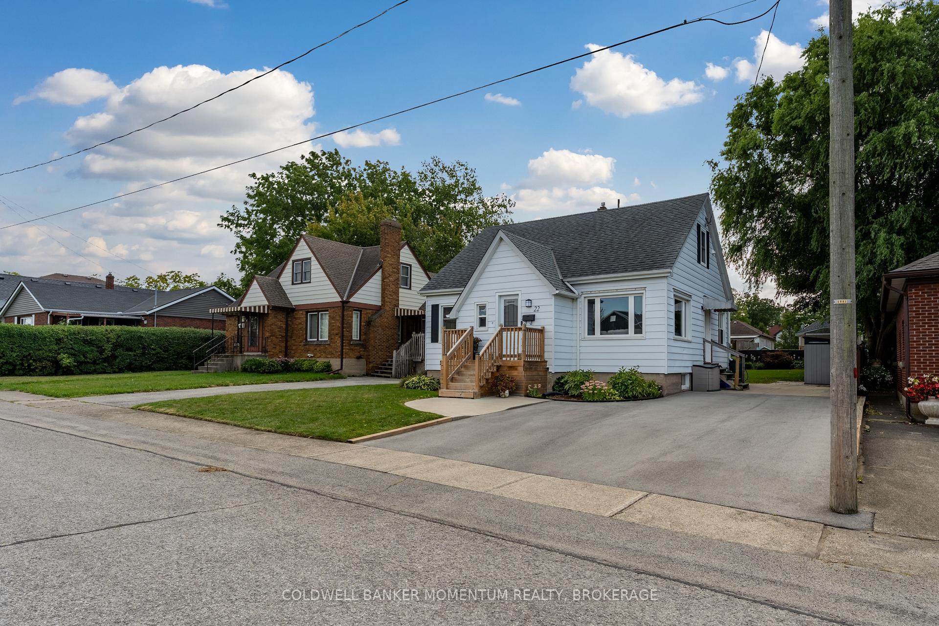 Photo 8 of 22 Fairburn Avenue, St. Catharines, Burleigh Hill — HOMEH
