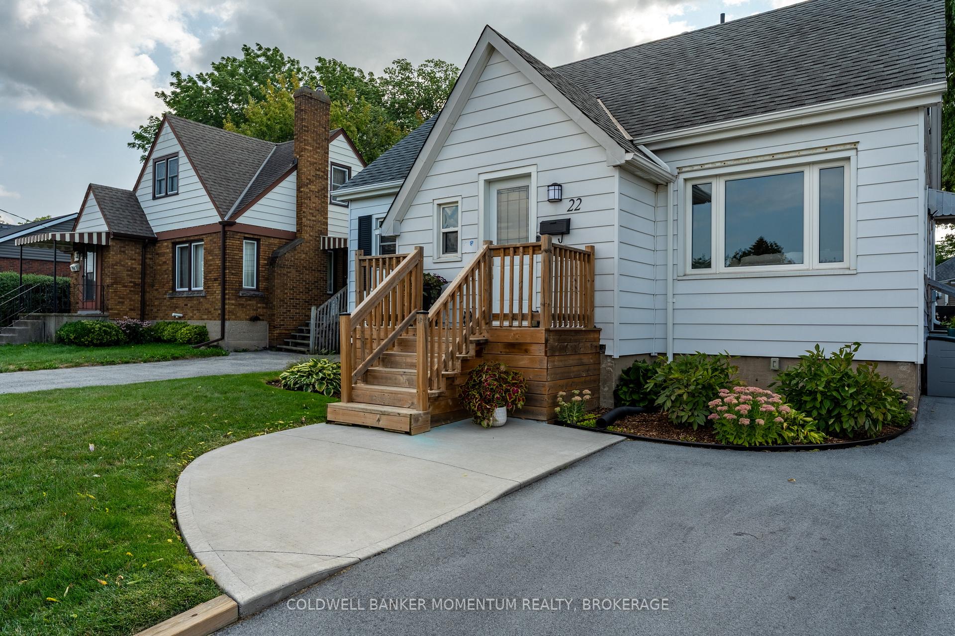 Photo 37 of 22 Fairburn Avenue, St. Catharines, Burleigh Hill — HOMEH