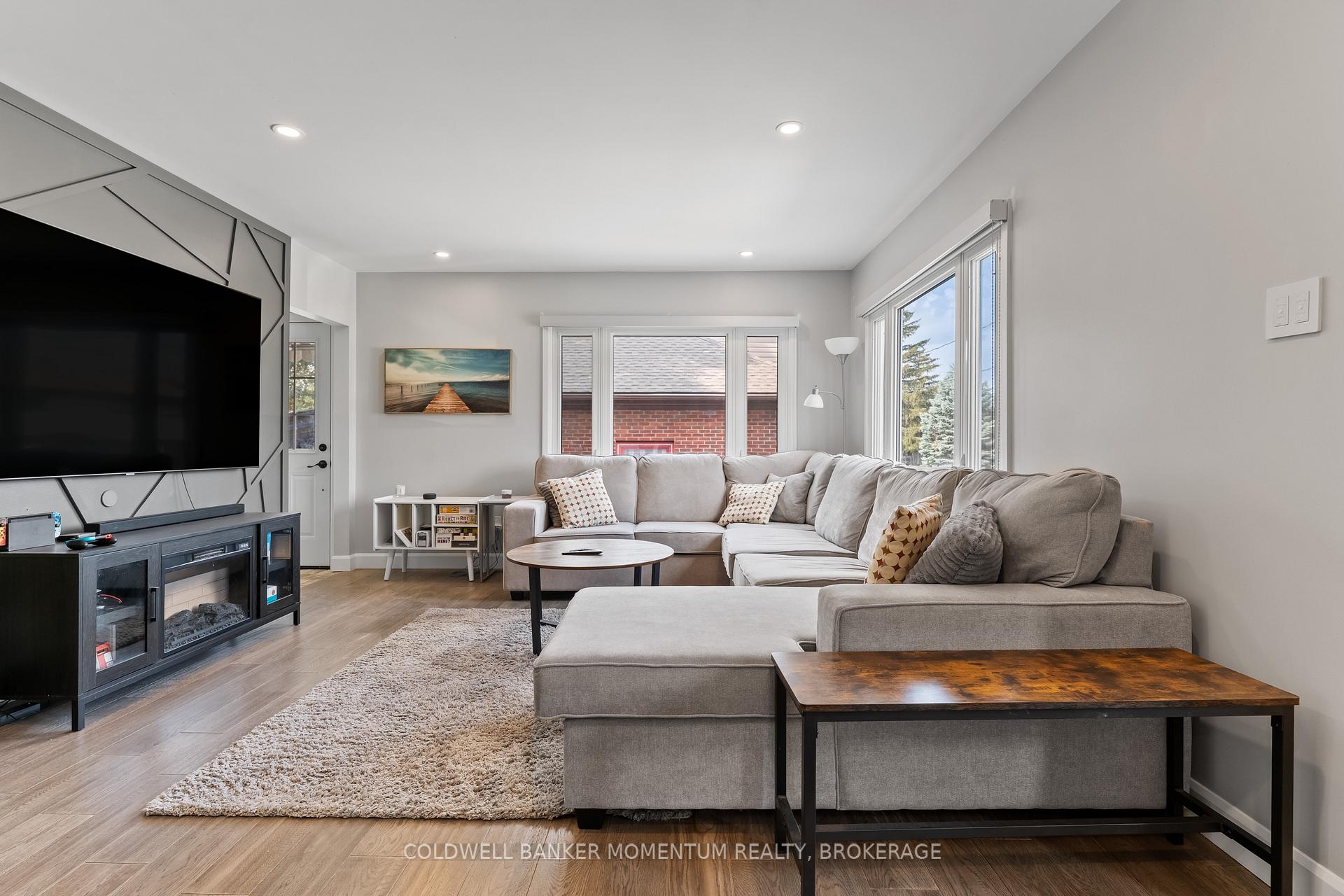 Photo 17 of 22 Fairburn Avenue, St. Catharines, Burleigh Hill — HOMEH