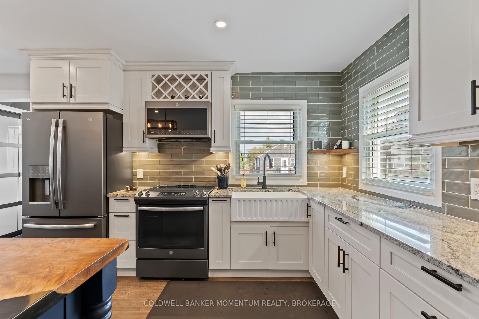 Photo 9 of 22 Fairburn Avenue, St. Catharines, Burleigh Hill — HOMEH