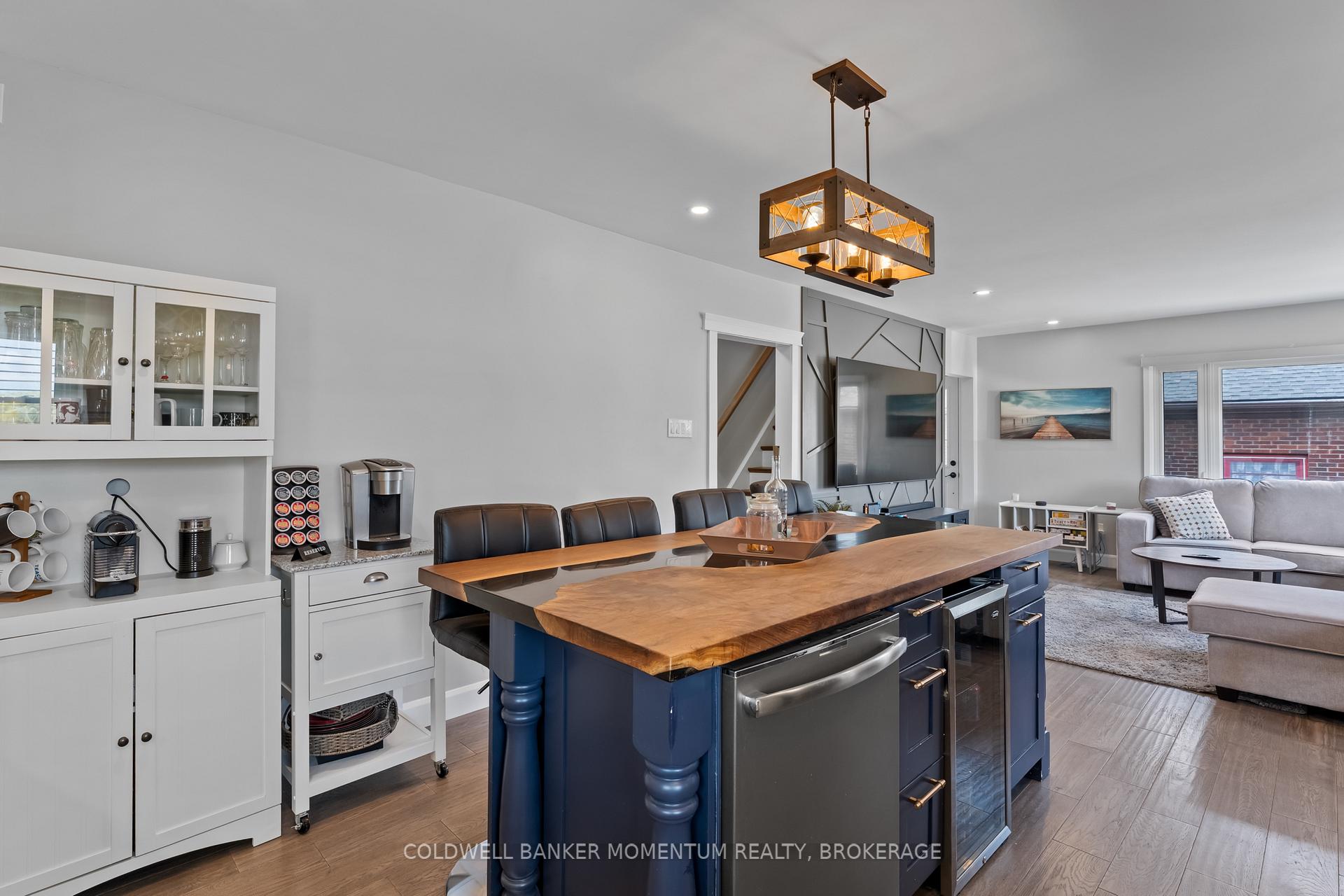 Photo 29 of 22 Fairburn Avenue, St. Catharines, Burleigh Hill — HOMEH