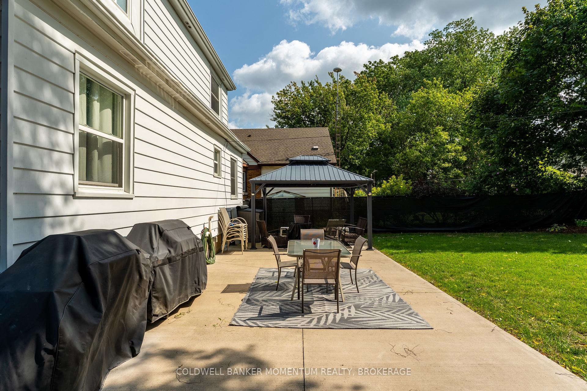 Photo 20 of 22 Fairburn Avenue, St. Catharines, Burleigh Hill — HOMEH